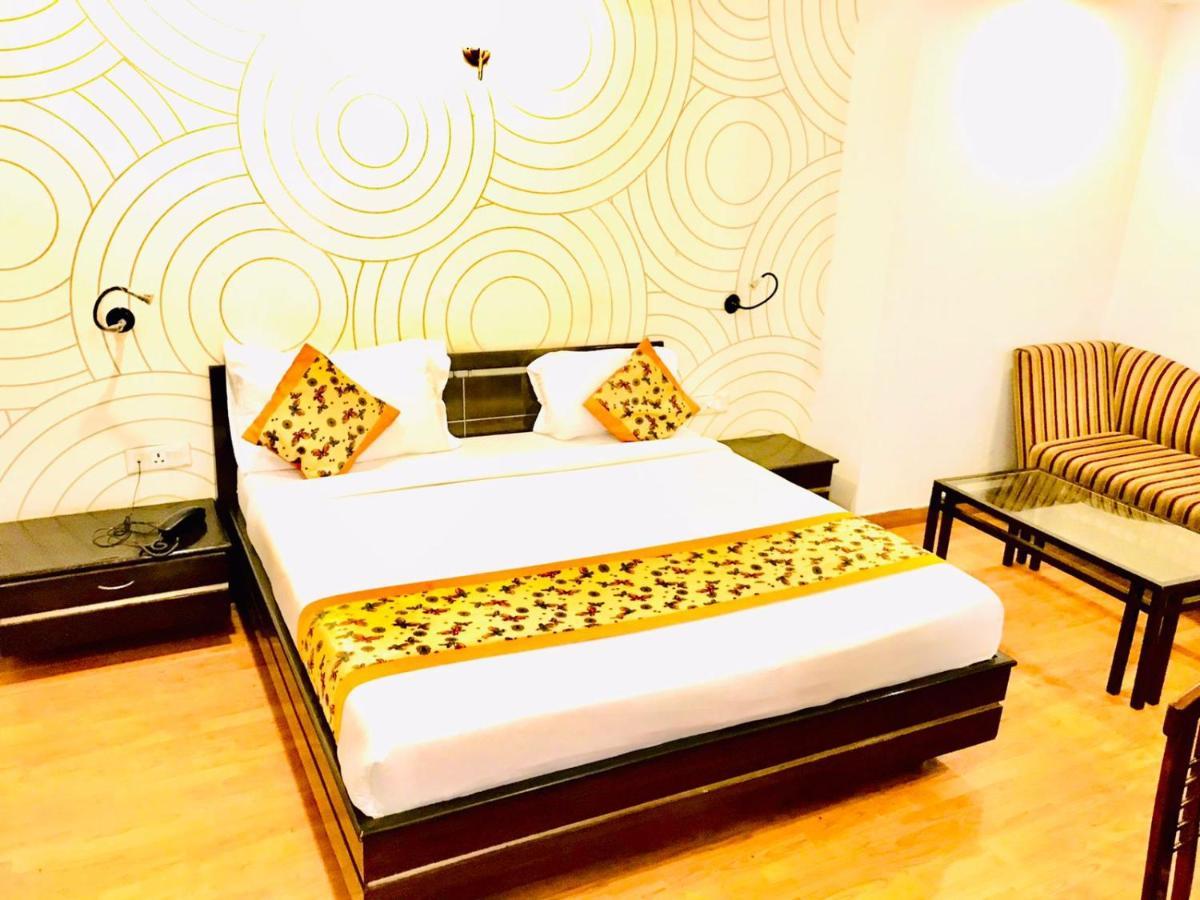 Hotel Queens Tower أمريتسار المظهر الخارجي الصورة