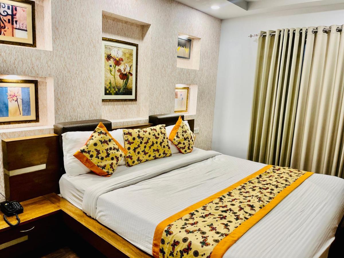 Hotel Queens Tower أمريتسار المظهر الخارجي الصورة