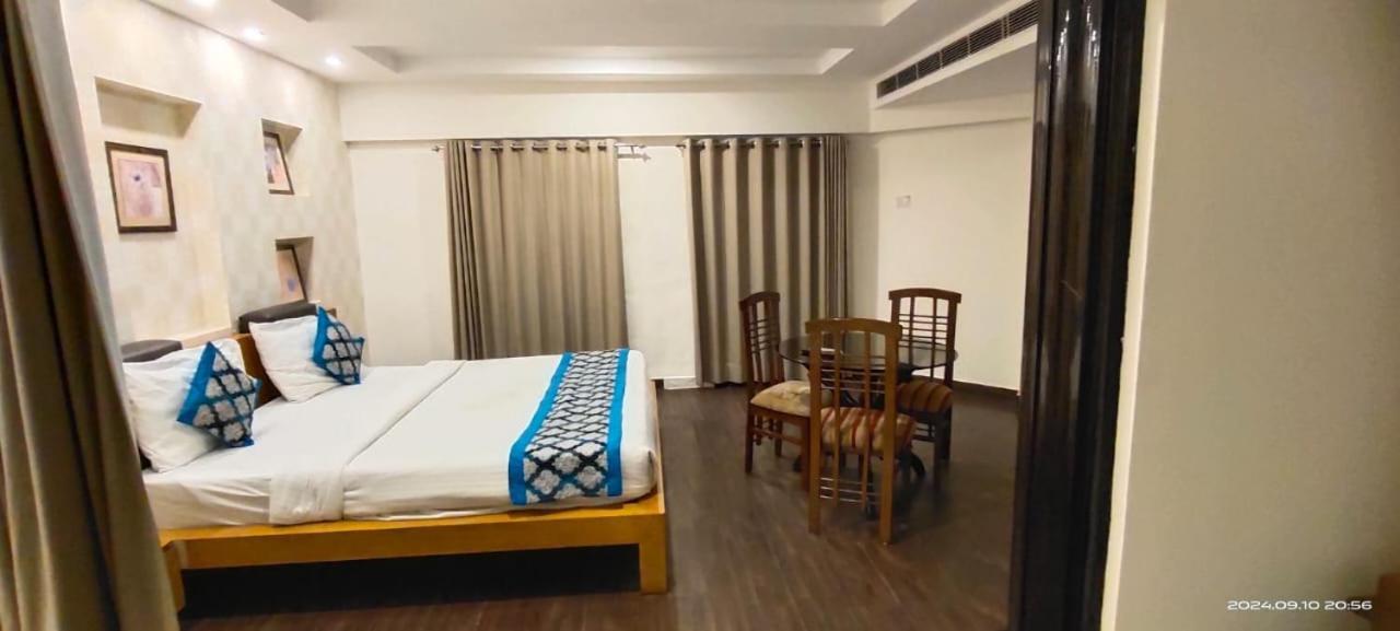 Hotel Queens Tower أمريتسار المظهر الخارجي الصورة